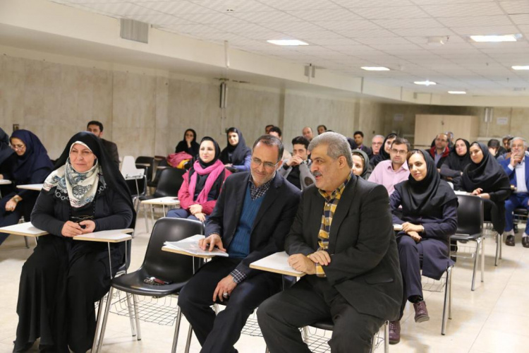 برگزاری کارگاه آشنایی با مراکز نوآوری و فرآیند راه اندازی آن  توسط دانشگاه جامع علمی کاربردی واحد استان غرب تهران