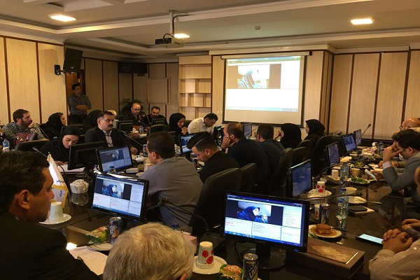 دبیران انجمن های علمی و دانشجویی و مسئولان فرهنگی مراکز آموزش علمی کاربردی واحد استانی غرب تهران در جلسه توجیهی هفتمین جشنواره درون دانشگاهی حرکت شرکت کردند