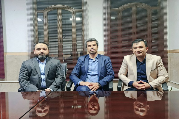 رییس فدراسیون تکواندوی جمهوری اسلامی ایران از مرکز آموزش علمی کاربردی شباهنگ شهریار بازدید کرد