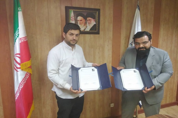 انعقاد تفاهم نامه همکاری مشترک مرکز آموزش علمی کاربردی فرهنگ و هنر واحد۶تهران و منطقه آزاد شهر فرودگاهی امام خمینی(ره)