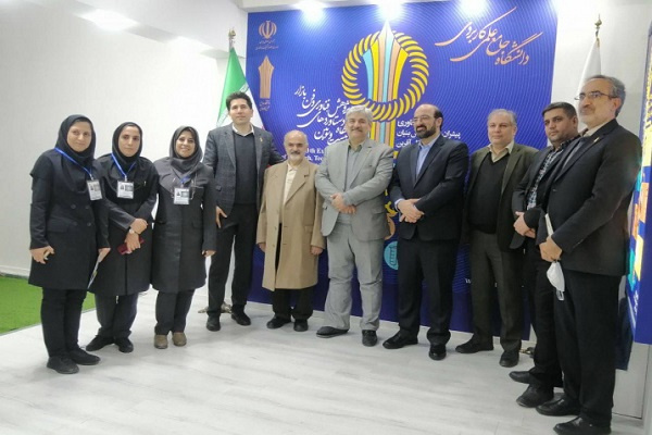 بازدید رئیس دانشگاه جامع علمی کاربردی  واحد استان تهران غرب از محصولات  دانش آموختگان  و دانشجویان در بیست وسومین نمایشگاه دستاوردهای پژوهش، فناوری وفن بازار