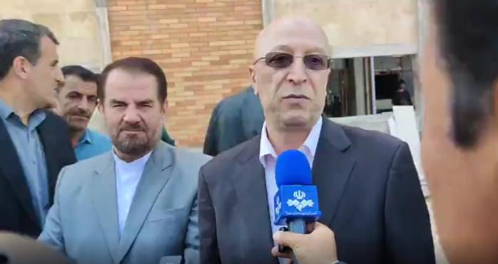 دانشگاه جامع علمی کاربردی با رایزنی با صنایع مختلف چند هزار نفر را با تضمین اشتغال بر اساس نیاز آنها آموزش می دهد