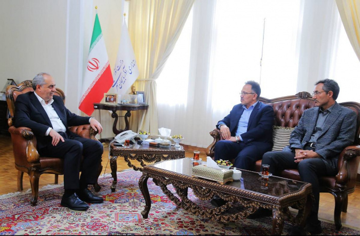 نظام آموزشی می بایست به سمت تربیت نیروی ماهر حرکت کند