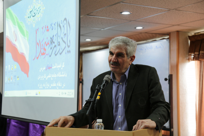 ایثار مفهومی انسانی و جهانی است که در ایران وجاهت دینی هم به آن اضافه شده است