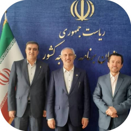 دیدار معاون اداری، مالی و مدیریت منابع دانشگاه جامع علمی کاربردی کشور و رئیس واحد استان فارس با معاون رئیس‌جمهور و رئیس سازمان برنامه و بودجه کشور