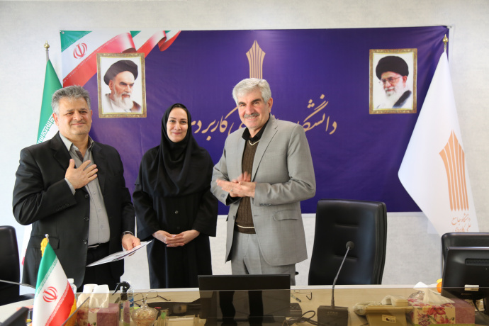 شفافیت مدیریتی در دانشگاه جامع علمی‌کاربردی با امضای نقشه راه واحدهای ستادی