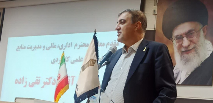 هدف طرح آباد، مهارت افزایی و ارتقای توان اشتغال پذیری دانش آموختگان و دانشجویان است